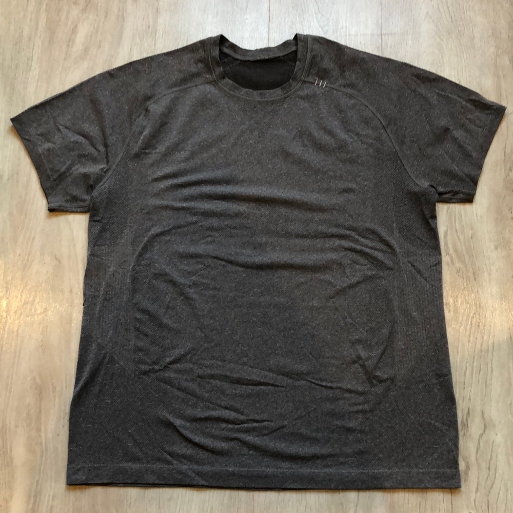 Lululemon Mens Short Sleeve